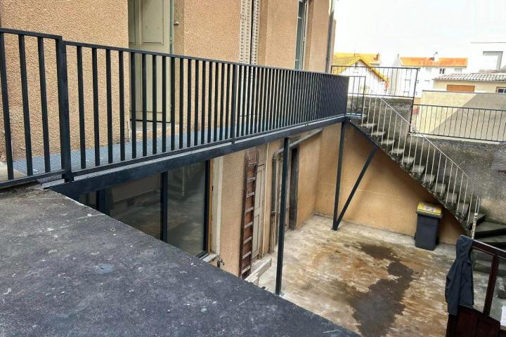 Construction de différents types d’escaliers extérieurs.